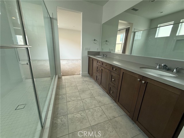 19256 Merryweather Drive, Canyon Country CA: https://media.crmls.org/medias/07d40299-0ec8-44c4-b0bf-423031731e6c.jpg