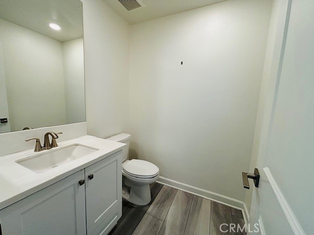 Detail Gallery Image 12 of 20 For 4343 Canyon Coral Ln, Yorba Linda,  CA 92886 - 3 Beds | 2/1 Baths