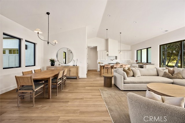 Detail Gallery Image 5 of 35 For 5260 Windmill Wy, San Luis Obispo,  CA 93401 - 4 Beds | 2/1 Baths