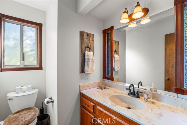 Detail Gallery Image 9 of 49 For 337 Wylerhorn, Crestline,  CA 92325 - 3 Beds | 2/1 Baths