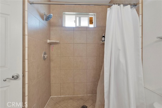 Detail Gallery Image 31 of 57 For 16783 Mission, Hesperia,  CA 92345 - 4 Beds | 3 Baths