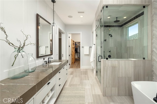 1515 E Ocean Boulevard, Newport Beach CA: https://media.crmls.org/medias/07d7645a-b311-4270-b468-491610791e64.jpg