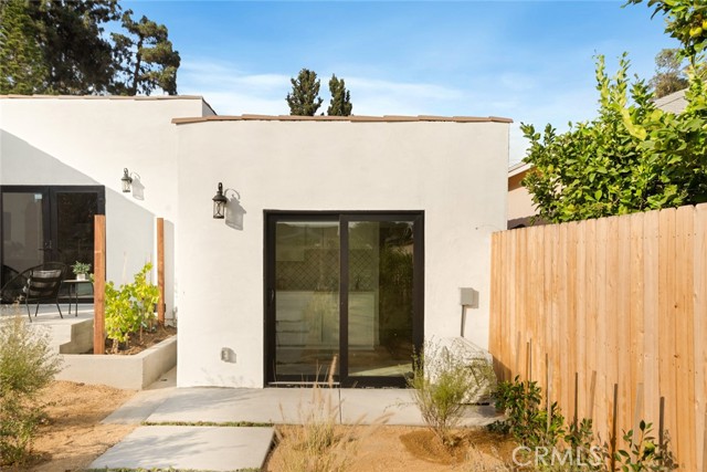 Detail Gallery Image 25 of 37 For 6652 Hough St, Los Angeles,  CA 90042 - 3 Beds | 3 Baths