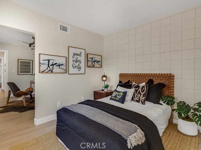 Detail Gallery Image 9 of 29 For 113 E Channel Islands Bld, Port Hueneme,  CA 93041 - 3 Beds | 2 Baths