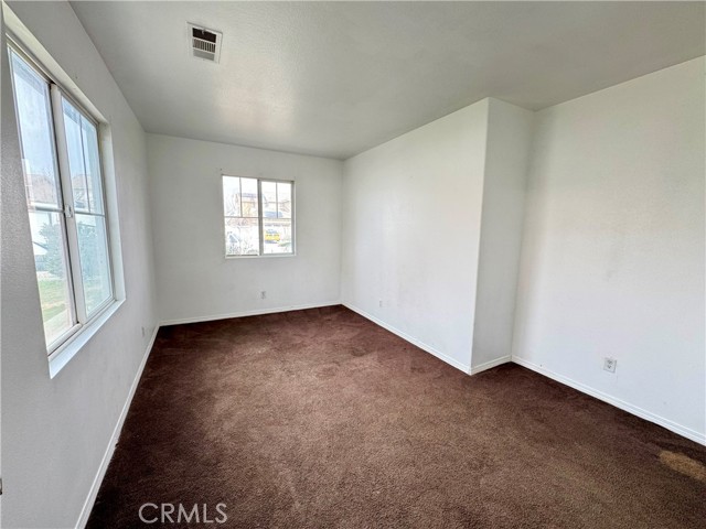 Detail Gallery Image 7 of 25 For 13831 Coolidge, Oak Hills,  CA 92344 - 3 Beds | 2 Baths