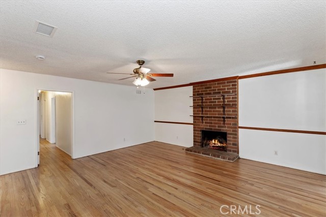 Detail Gallery Image 11 of 45 For 2122 W Harle, Anaheim,  CA 92804 - 4 Beds | 2 Baths