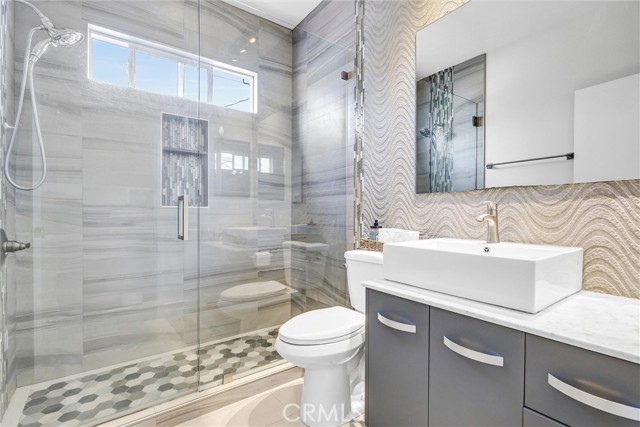 3405 S El Camino Real, San Clemente CA: https://media.crmls.org/medias/07d8f240-0c58-4525-9b37-52f5bcee6b4a.jpg