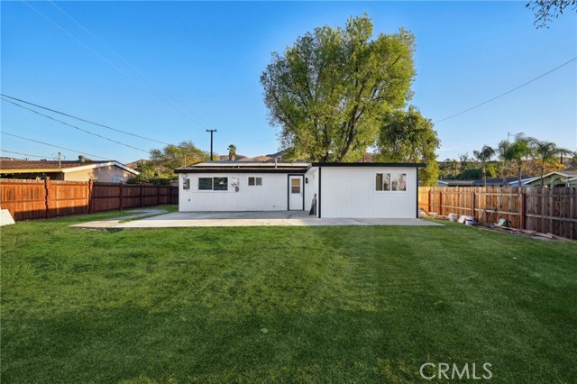 Detail Gallery Image 19 of 20 For 13451 Concord Ave, Corona,  CA 92879 - 4 Beds | 2/1 Baths