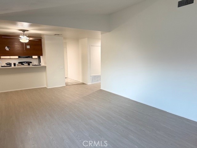 https://media.crmls.org/medias/07d9b06d-969e-4a55-97ad-f95c805553e3.jpg?preset=X-Large