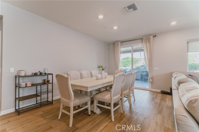 Detail Gallery Image 14 of 30 For 7552 Honeybell Ct, Riverside,  CA 92507 - 4 Beds | 2 Baths