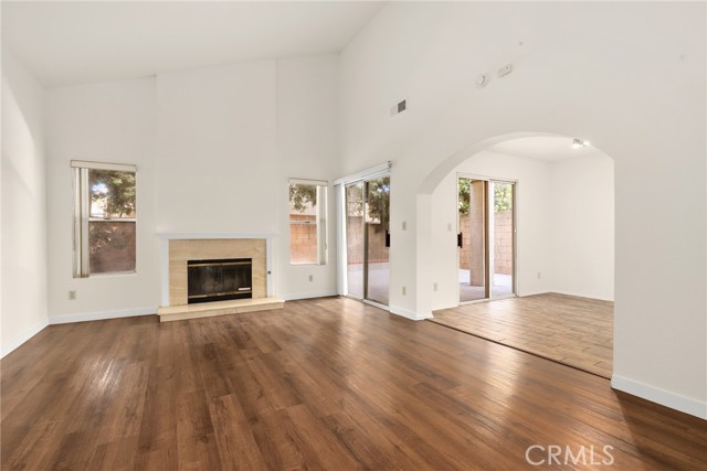 Detail Gallery Image 10 of 43 For 3697 Summer Ln, Baldwin Park,  CA 91706 - 3 Beds | 2/1 Baths