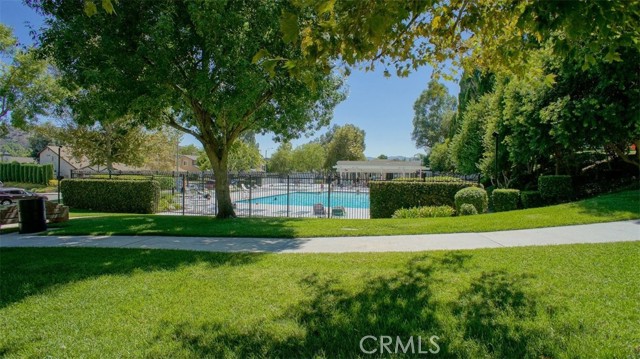 Detail Gallery Image 26 of 29 For 21946 Peppercorn, Saugus,  CA 91350 - 4 Beds | 2/1 Baths