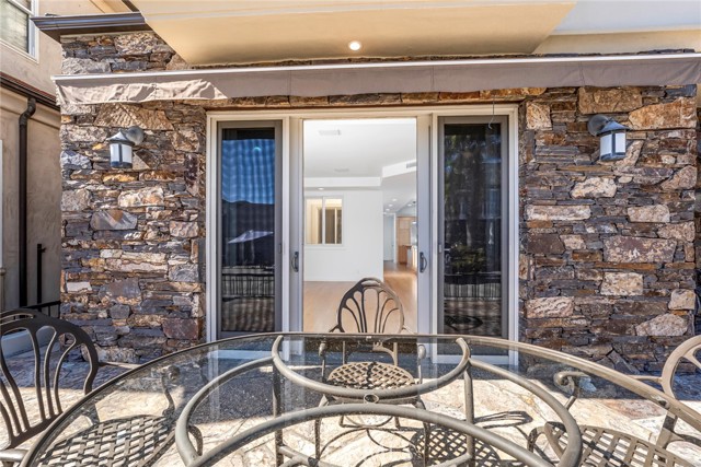 Detail Gallery Image 10 of 42 For 119 Opal Ave, Newport Beach,  CA 92662 - 3 Beds | 2/1 Baths