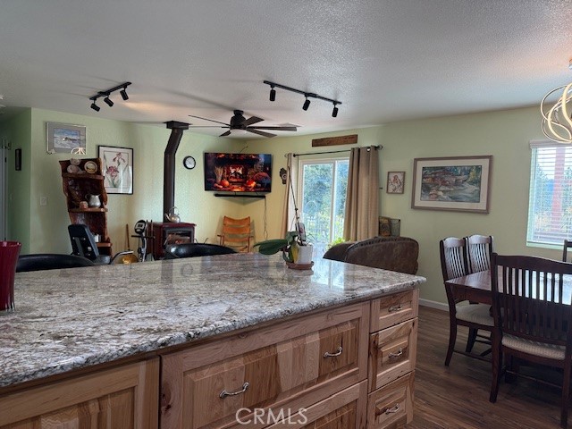 Detail Gallery Image 35 of 67 For 39468 Summit Dr, Oakhurst,  CA 93644 - 4 Beds | 3 Baths