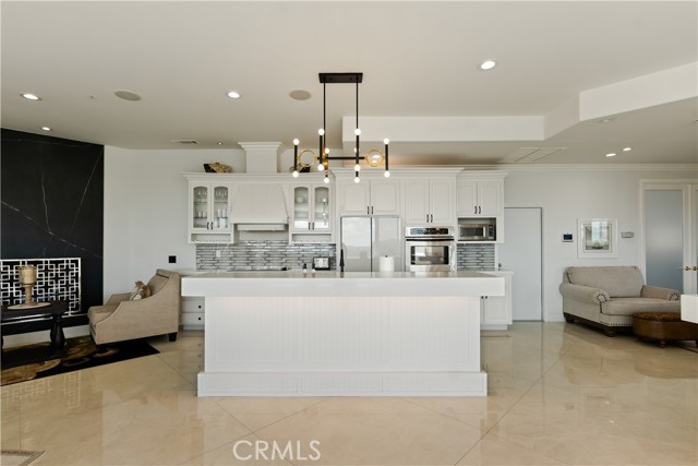 Detail Gallery Image 10 of 52 For 3610 Monserate Hill Ct, Fallbrook,  CA 92028 - 4 Beds | 3/1 Baths