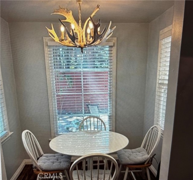 Detail Gallery Image 8 of 18 For 541 Timber, Big Bear Lake,  CA 92315 - 2 Beds | 1 Baths