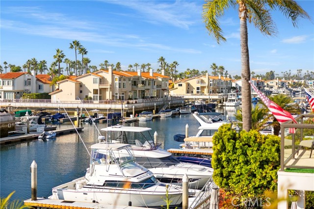 Detail Gallery Image 29 of 44 For 6230 Napoli Ct, Long Beach,  CA 90803 - 4 Beds | 4 Baths