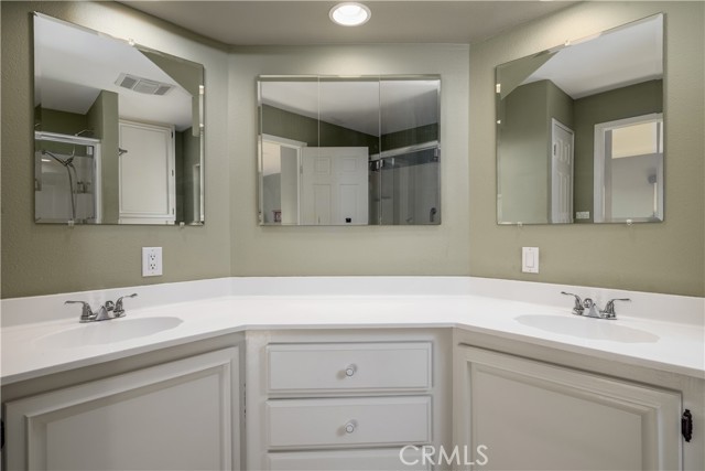 Detail Gallery Image 22 of 56 For 22958 Skylink, Canyon Lake,  CA 92587 - 2 Beds | 2 Baths