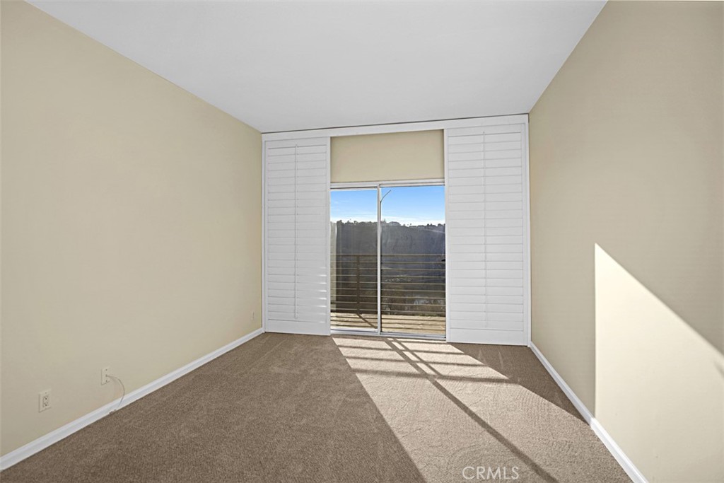 MLS #OC25254099 image #24