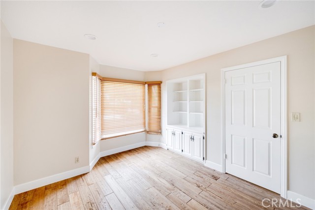 Detail Gallery Image 33 of 46 For 222 W Kenneth, Glendale,  CA 91202 - 4 Beds | 4 Baths