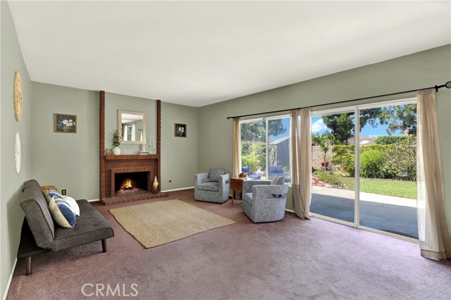 18417 Mount Kristina Street, Fountain Valley CA: https://media.crmls.org/medias/07e176c9-1445-4b2c-85bb-f14056b8408f.jpg