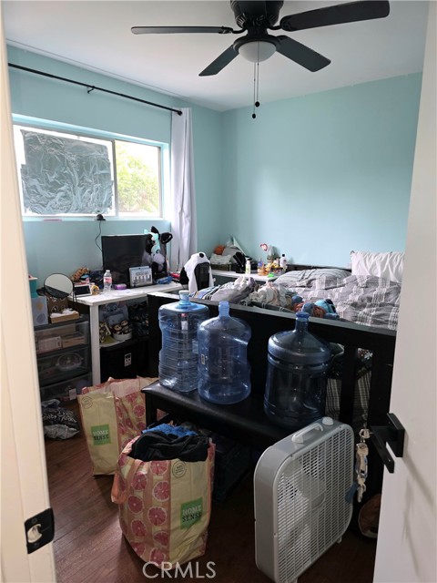 10446 Highdale Street, Bellflower CA: https://media.crmls.org/medias/07e1f647-6d05-4d86-960b-7e951afbce3d.jpg