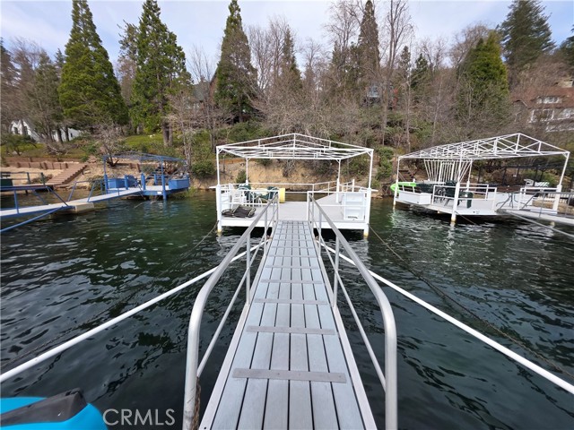 Detail Gallery Image 17 of 27 For 412 N 412 #a, Lake Arrowhead,  CA 92354 - 0 Beds | 0 Baths
