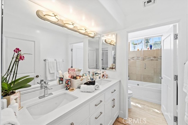 Detail Gallery Image 32 of 54 For 1020 Harbor Crossing, Marina Del Rey,  CA 90292 - 4 Beds | 4/1 Baths