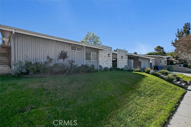 Detail Gallery Image 66 of 66 For 24216 Calvert St, Woodland Hills,  CA 91367 - 5 Beds | 3/1 Baths