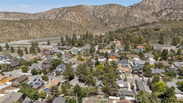 Detail Gallery Image 53 of 70 For 5432 Locarno Dr, Wrightwood,  CA 92397 - 3 Beds | 3 Baths