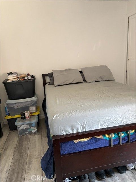 9525 Dearborn Avenue, South Gate, California 90280, 2 Bedrooms Bedrooms, ,1 BathroomBathrooms,Residential,For Sale,9525 Dearborn Avenue,CRDW25161097