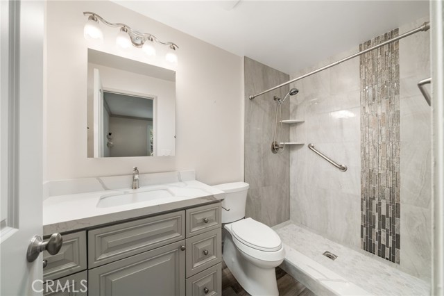 Detail Gallery Image 23 of 39 For 3084 via Serena #C,  Laguna Woods,  CA 92637 - 2 Beds | 2 Baths