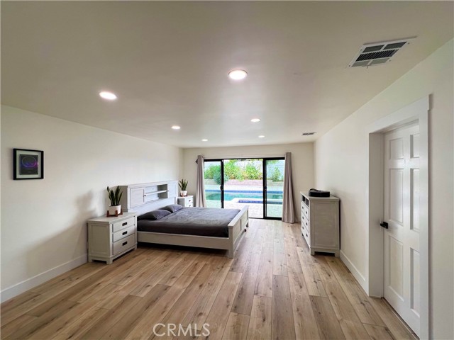 20301 Reaza Place, Woodland Hills CA: https://media.crmls.org/medias/07e64bb2-f531-4c00-a0b4-9fccf4aacd5b.jpg