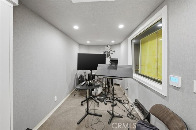 Detail Gallery Image 50 of 73 For 28933 Wagon Rd, Agoura Hills,  CA 91301 - 4 Beds | 5 Baths