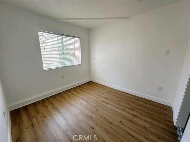 2026 Newton Drive, Corona CA: https://media.crmls.org/medias/07e736d3-5b85-4047-a759-55f8bd801a02.jpg