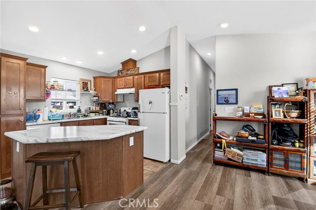 Detail Gallery Image 5 of 20 For 2770 W Lincoln #55,  Anaheim,  CA 92801 - 2 Beds | 2 Baths