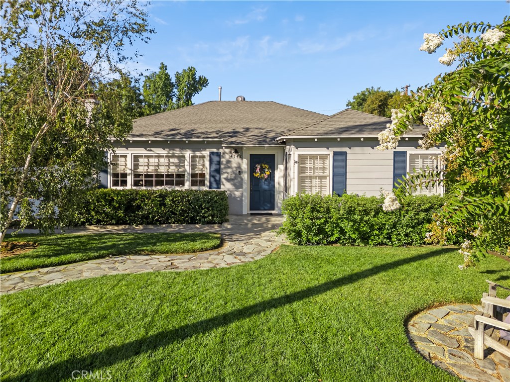 4142 Linwood Place