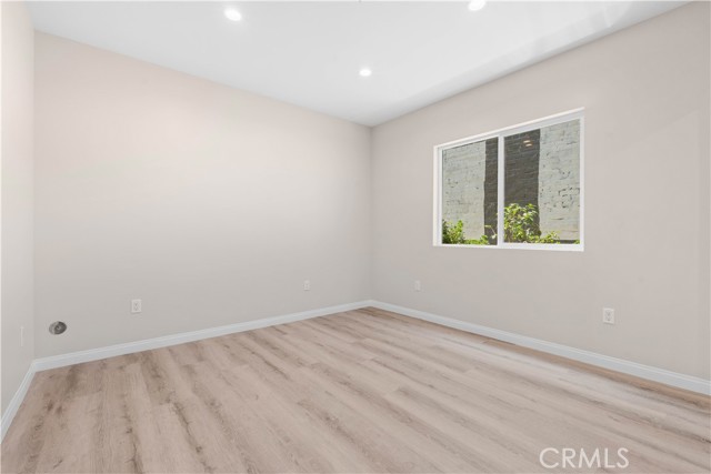 217 W Avenue 37, Cypress Park CA: https://media.crmls.org/medias/07e8b7a1-02c8-44fa-a493-969c944095dd.jpg