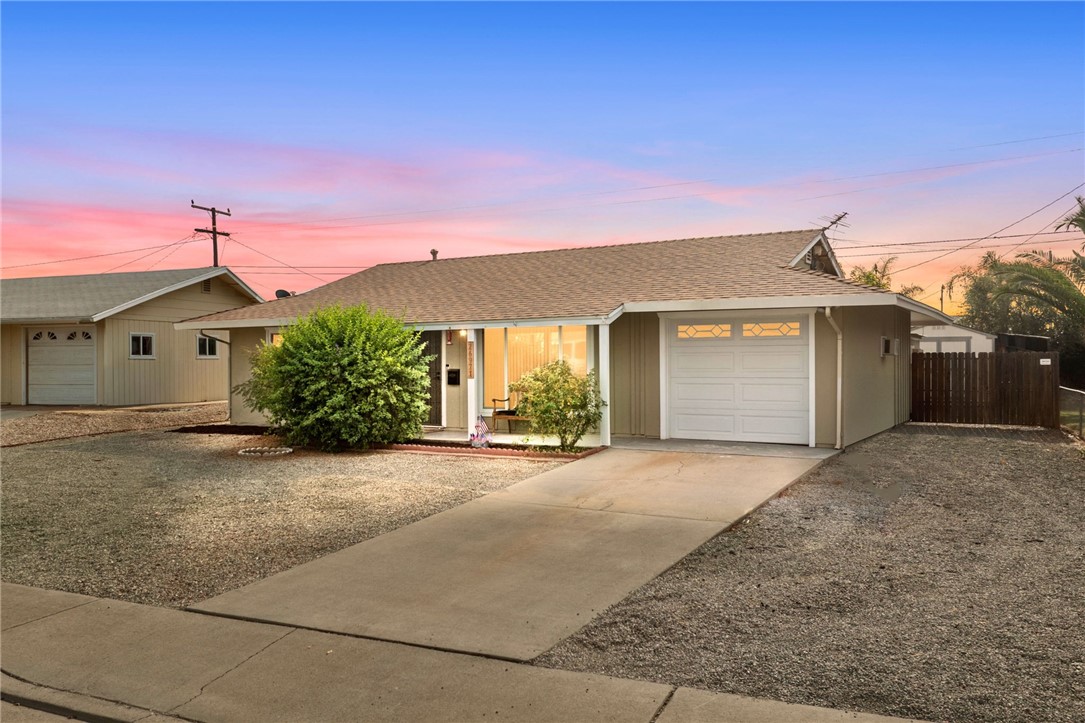 Detail Gallery Image 1 of 1 For 26971 Pinehurst Rd, Menifee,  CA 92586 - 2 Beds | 1 Baths