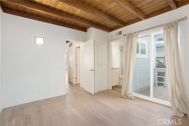 Detail Gallery Image 23 of 38 For 552 Cypress a,  Laguna Beach,  CA 92651 - 2 Beds | 2 Baths