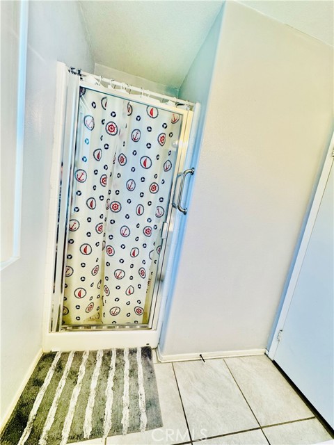 10506 Lee Avenue, Adelanto CA: https://media.crmls.org/medias/07e96b79-0d22-4530-bec9-f4d2715b2026.jpg