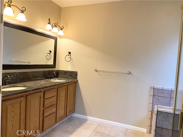 Detail Gallery Image 16 of 31 For 4336 W Delta Ct, Visalia,  CA 93291 - 3 Beds | 2 Baths