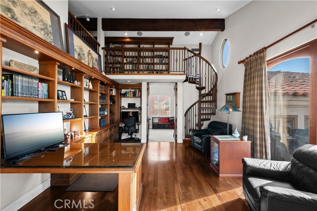 Detail Gallery Image 69 of 75 For 221 Rivo Alto Canal, Long Beach,  CA 90803 - 4 Beds | 5 Baths