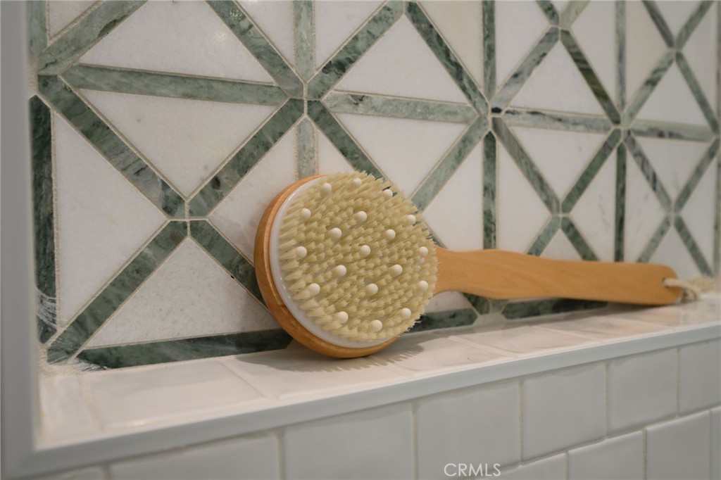 MLS #DW25266008 image #26