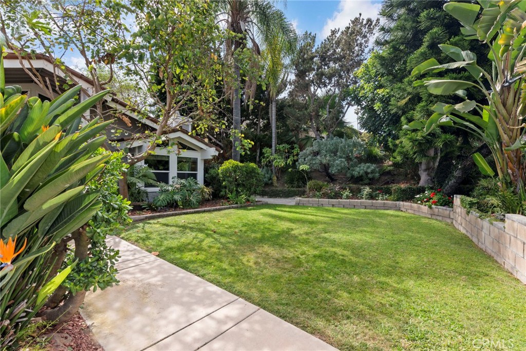 1901 Laurel - photo 8