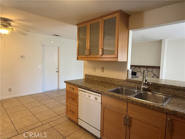 Detail Gallery Image 25 of 45 For 1256 Armstrong, Escondido,  CA 92027 - 3 Beds | 2 Baths