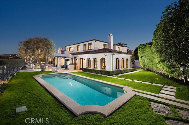 23 Skyridge, Newport Coast CA: https://media.crmls.org/medias/07eb1ef5-8798-45a3-86b6-51ed67915c9b.jpg