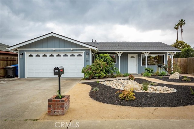 Detail Gallery Image 1 of 1 For 923 Cameron Ct, Arroyo Grande,  CA 93420 - 3 Beds | 2 Baths