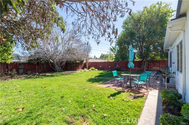 Detail Gallery Image 16 of 17 For 8534 Bothwell Rd, Northridge,  CA 91324 - 4 Beds | 2 Baths