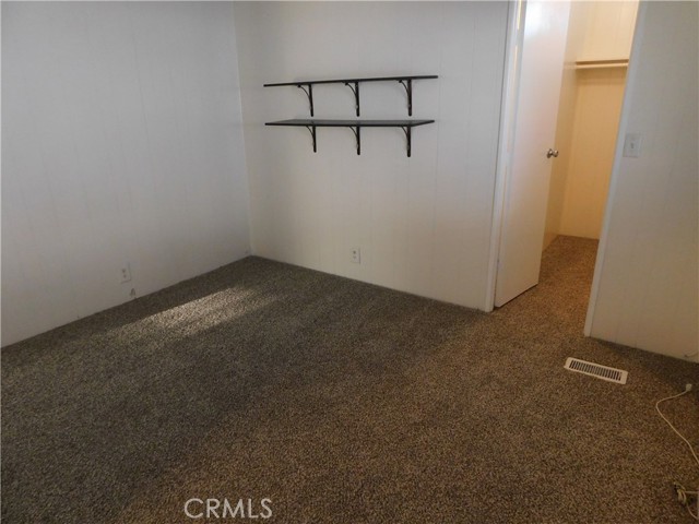 2230 Lake Park Drive, San Jacinto CA: https://media.crmls.org/medias/07ed5139-cecb-4b05-a141-4413d5f77304.jpg